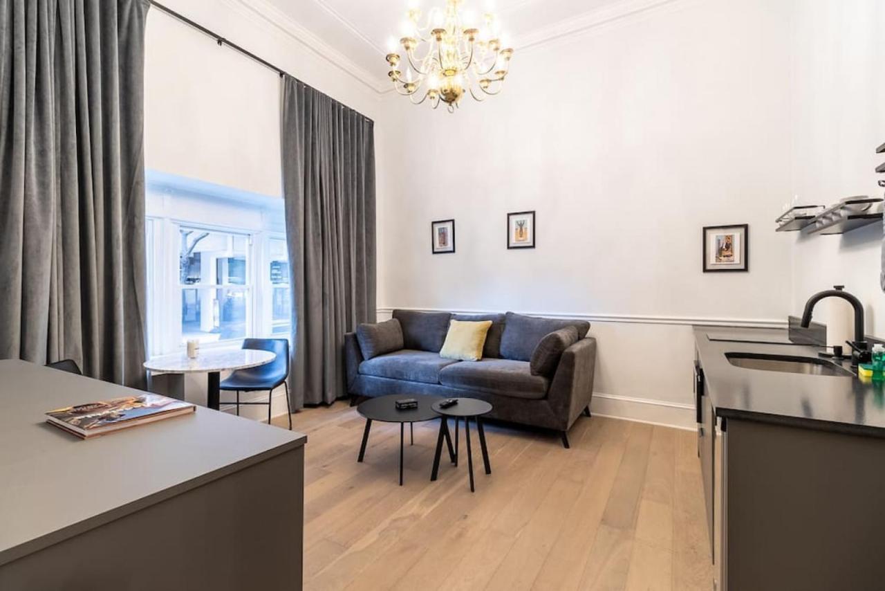 Thena Hotel - Ground Floor 1 Bedroom Suite Filadelfia Esterno foto
